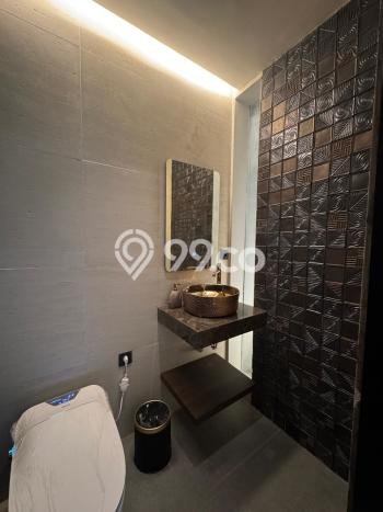 Hunian Elit LB 360m2 Siap Pakai Desain Elegan di Alam Sutera, Tangerang Hunian Elit LB 360m2 Siap Pakai Desain Elegan di Alam Sutera, Tangerang
