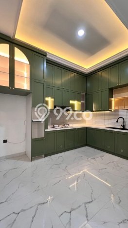 Rumah Mewah LB 255m2 Siap Huni Desain Elegan di BSD, Tangerang Rumah Mewah LB 255m2 Siap Huni Desain Elegan di BSD, Tangerang