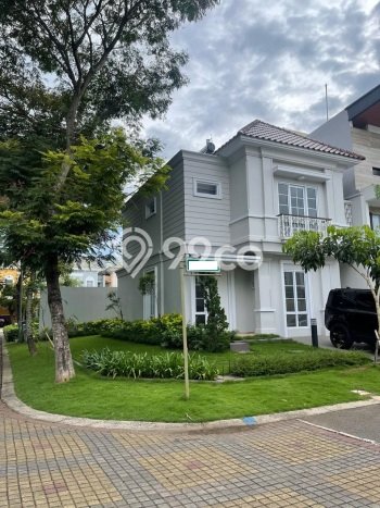 Rumah Elit Modern Tanpa Renovasi di Gading Serpong Tangerang Rumah Elit Modern Tanpa Renovasi di Gading Serpong Tangerang