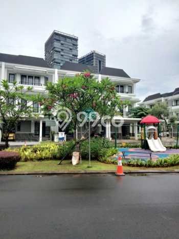 Jual Rumah Mewah Elegan Dengan View Eksklusif di Alam Sutera, Tangerang Jual Rumah Mewah Elegan Dengan View Eksklusif di Alam Sutera, Tangerang