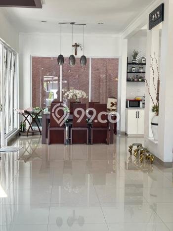 Rumah Mewah LB 216m2 Siap Pakai Desain Elegan di BSD, Tangerang Rumah Mewah LB 216m2 Siap Pakai Desain Elegan di BSD, Tangerang