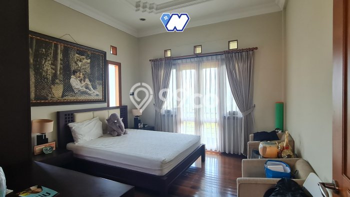 Dijual Rumah Luas Elegan Dengan View Eksklusif di Dago Pakar, Bandung Dijual Rumah Luas Elegan Dengan View Eksklusif di Dago Pakar, Bandung