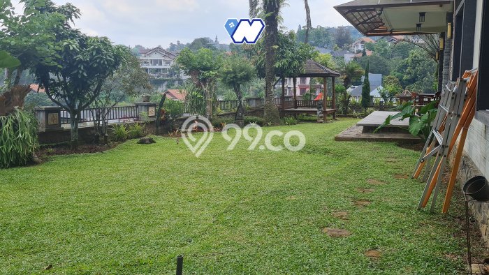 Dijual Rumah Luas Elegan Dengan View Eksklusif di Dago Pakar, Bandung Dijual Rumah Luas Elegan Dengan View Eksklusif di Dago Pakar, Bandung