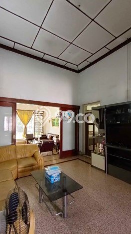 Siap Huni Hunian Elit 8 Kamar di Klojen Dekat ke Mana Pun Siap Huni Hunian Elit 8 Kamar di Klojen Dekat ke Mana Pun