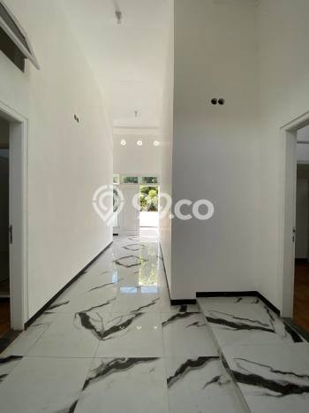 Dijual Segera Kost 9 Kamar, 10 Kamar Mandi di Dau, Malang, Luas 222m2 Dijual Segera Kost 9 Kamar, 10 Kamar Mandi di Dau, Malang, Luas 222m2