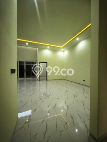 Jarang Ada! Rumah Sewa 5 Kamar Nyaman Siap Huni Araya Jarang Ada! Rumah Sewa 5 Kamar Nyaman Siap Huni Araya