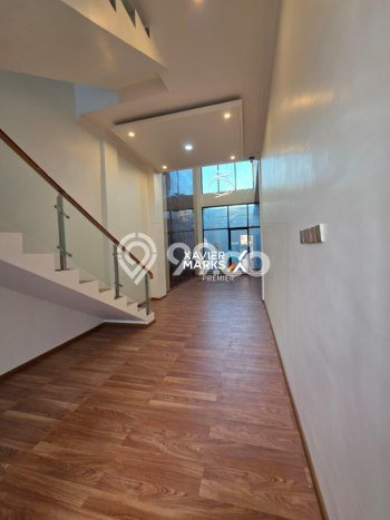 Vila Premium Kawasan Karangploso, Dimensi 239m2m², Dekat ke berbagai keperluan Vila Premium Kawasan Karangploso, Dimensi 239m2m², Dekat ke berbagai keperluan