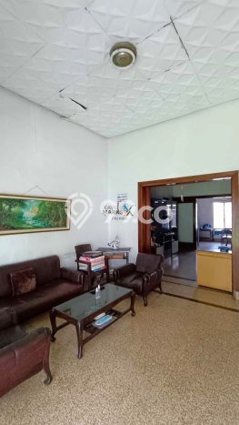 Siap Huni Hunian Elit 8 Kamar di Klojen Dekat ke Mana Pun Siap Huni Hunian Elit 8 Kamar di Klojen Dekat ke Mana Pun