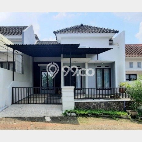 Disewakan Rumah Murah di Villa Puncak Tidar Malang dengan 2 KT Disewakan Rumah Murah di Villa Puncak Tidar Malang dengan 2 KT