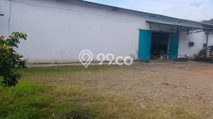 Gudang Komersial Disewakan di Sukun Malang Luas 1100m2 Gudang Komersial Disewakan di Sukun Malang Luas 1100m2