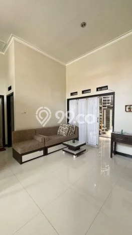 Disewakan Rumah Murah di Permata Jingga Malang dengan 3 Kamar Tidur Disewakan Rumah Murah di Permata Jingga Malang dengan 3 Kamar Tidur