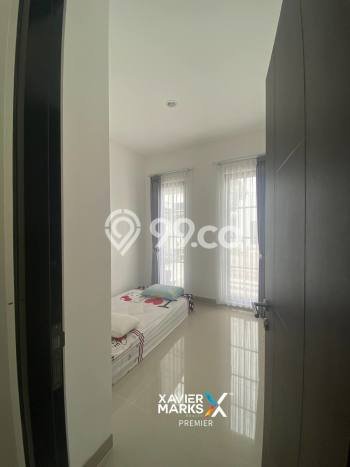 Disewakan! Rumah 2 Kamar Tidur &
1 Kamar Mandi di Buring, Malang Disewakan! Rumah 2 Kamar Tidur &
1 Kamar Mandi di Buring, Malang
