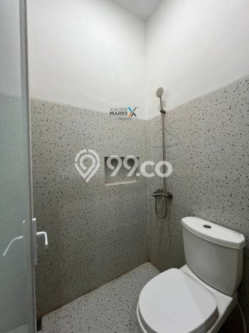 Unit Kost Dijual di Lowokwaru dengan 11 Kamar Tidur & Luas Bangunan 180m2 Unit Kost Dijual di Lowokwaru dengan 11 Kamar Tidur & Luas Bangunan 180m2
