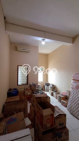 Ruko Usaha Dijual di Klojen Malang LT 85m2 & LB 117m2 Ruko Usaha Dijual di Klojen Malang LT 85m2 & LB 117m2