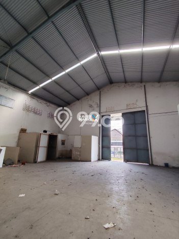 Gudang Lokasi Strategis di Lawang, Luas 500m2m², Siap Operasional Gudang Lokasi Strategis di Lawang, Luas 500m2m², Siap Operasional