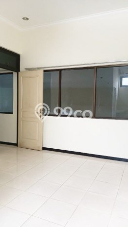 Disewakan Ruko Bisnis di Klojen Malang Harga Sewa Menarik Bisa Nego Disewakan Ruko Bisnis di Klojen Malang Harga Sewa Menarik Bisa Nego
