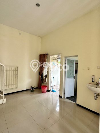 DIJUAL CEPAT! Rumah Asri area Lowokwaru, Malang, Luas 110m2m² LB 120m2m² Bisa Nego! DIJUAL CEPAT! Rumah Asri area Lowokwaru, Malang, Luas 110m2m² LB 120m2m² Bisa Nego!