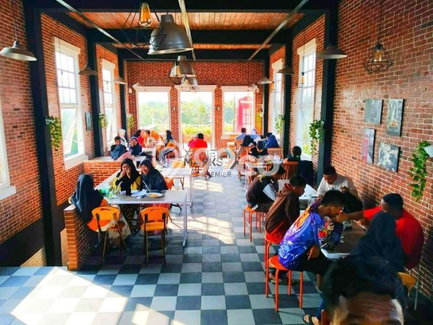 LOKASI STRATEGIS! Komersial Kawasan Wonorejo, Luas 500m2m², Area Bisnis, Jalan Utama LOKASI STRATEGIS! Komersial Kawasan Wonorejo, Luas 500m2m², Area Bisnis, Jalan Utama