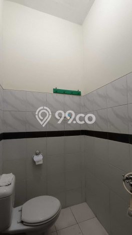 Ruko Usaha Dijual di Klojen Malang LT 85m2 & LB 117m2 Ruko Usaha Dijual di Klojen Malang LT 85m2 & LB 117m2