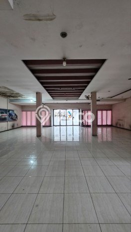 Komersial Dijual di Blimbing Malang dengan LB 800m2 Komersial Dijual di Blimbing Malang dengan LB 800m2