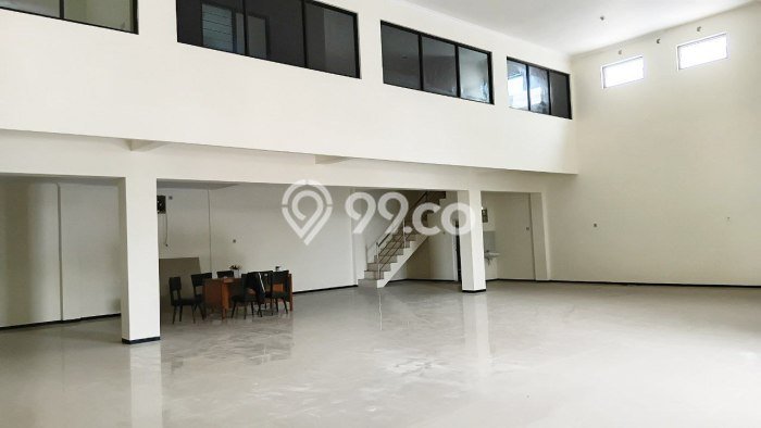 Disewakan Ruko Bisnis di Klojen Malang Harga Sewa Menarik Bisa Nego Disewakan Ruko Bisnis di Klojen Malang Harga Sewa Menarik Bisa Nego