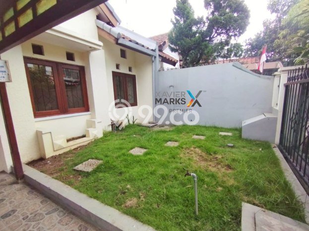 HUNIAN EKSKLUSIF! Rumah di , 3 KT, Design Minimalis, Luas 135m2m² Bangunan 100m2m² HUNIAN EKSKLUSIF! Rumah di , 3 KT, Design Minimalis, Luas 135m2m² Bangunan 100m2m²