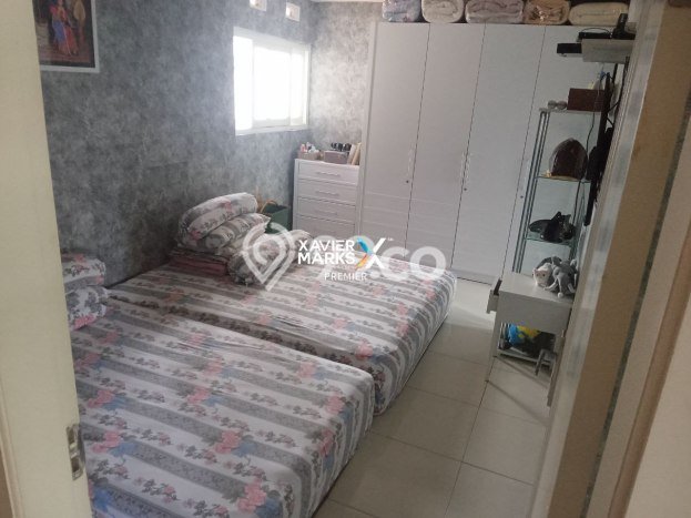 Rumah Modern 3 KT LT 164m2 di Cemorokandang Rumah Modern 3 KT LT 164m2 di Cemorokandang