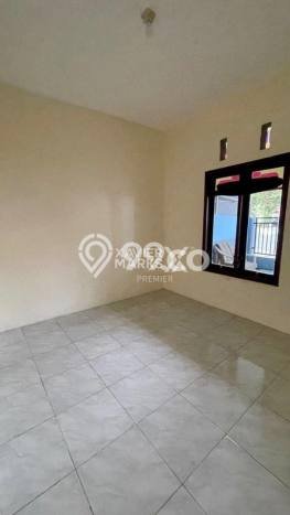 For Sale Hunian Rumah Terawat 2 Kamar di Bandulan, Malang For Sale Hunian Rumah Terawat 2 Kamar di Bandulan, Malang