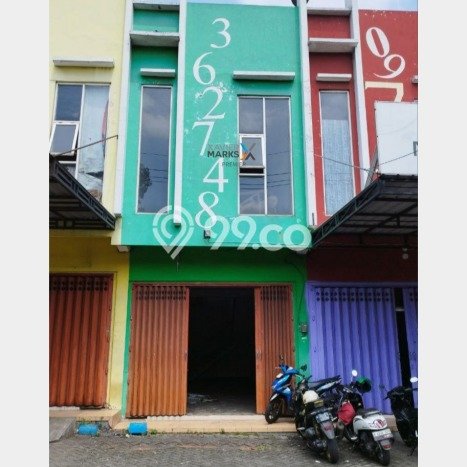 LOKASI STRATEGIS! Ruko Disewakan di Lawang, Luas 108m2m², Pusat Niaga LOKASI STRATEGIS! Ruko Disewakan di Lawang, Luas 108m2m², Pusat Niaga