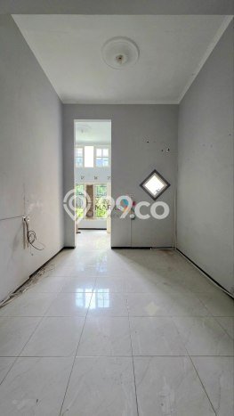 For Sale Rumah 3 Kamar Lokasi Strategis Bagus dan Strategis di Lowokwaru For Sale Rumah 3 Kamar Lokasi Strategis Bagus dan Strategis di Lowokwaru