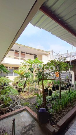 Kesempatan Investasi Rumah Terawat di Kawasan Klojen, Malang Kesempatan Investasi Rumah Terawat di Kawasan Klojen, Malang