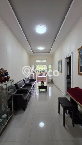 DIJUAL CEPAT! Rumah Nyaman area Klojen, Malang, LT 190m2m² LB 180m2m² Bisa Nego! DIJUAL CEPAT! Rumah Nyaman area Klojen, Malang, LT 190m2m² LB 180m2m² Bisa Nego!