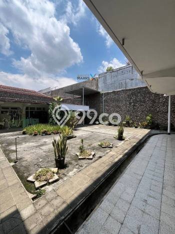 PRIME LOCATION! Rumah Strategis area Klojen, Luas 900m2m² Bangunan 500m2m² PRIME LOCATION! Rumah Strategis area Klojen, Luas 900m2m² Bangunan 500m2m²