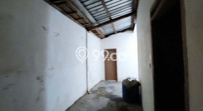 Gudang Disewakan Lokasi Pakisaji Malang Harga Spesial! Gudang Disewakan Lokasi Pakisaji Malang Harga Spesial!