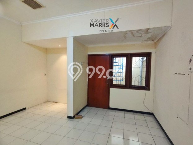 HUNIAN EKSKLUSIF! Rumah di , 3 KT, Design Minimalis, Luas 135m2m² Bangunan 100m2m² HUNIAN EKSKLUSIF! Rumah di , 3 KT, Design Minimalis, Luas 135m2m² Bangunan 100m2m²