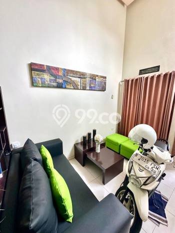 Disewakan! Rumah 3 Kamar Tidur &
1 Kamar Mandi di Permata Jingga, Malang Disewakan! Rumah 3 Kamar Tidur &
1 Kamar Mandi di Permata Jingga, Malang