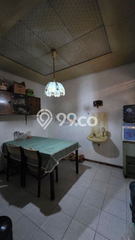 Rumah Mewah LB 350m2 Siap Huni Desain Elegan di Tlogomas, Malang Rumah Mewah LB 350m2 Siap Huni Desain Elegan di Tlogomas, Malang