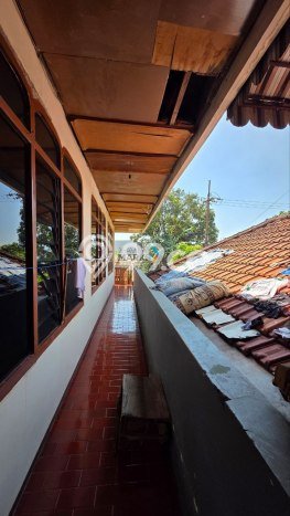 Rumah Mewah LB 350m2 Siap Huni Desain Elegan di Tlogomas, Malang Rumah Mewah LB 350m2 Siap Huni Desain Elegan di Tlogomas, Malang