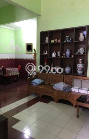 Rumah 4 KT 2 KM Fasilitas Gym di Blimbing, Malang Rumah 4 KT 2 KM Fasilitas Gym di Blimbing, Malang