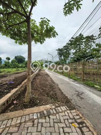 Tanah Dijual Lokasi Batu, Batu dengan Luas Tanah 4450m2 dan Status SHM Tanah Dijual Lokasi Batu, Batu dengan Luas Tanah 4450m2 dan Status SHM