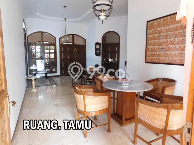 Rumah area Batu, Batu, LT 1102m2m² Bangunan 300m2m² Rumah area Batu, Batu, LT 1102m2m² Bangunan 300m2m²