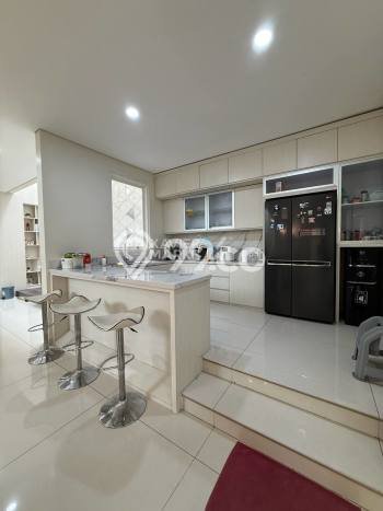 For Sale! Luxury House LT 375m2 Desain Modern di Araya For Sale! Luxury House LT 375m2 Desain Modern di Araya