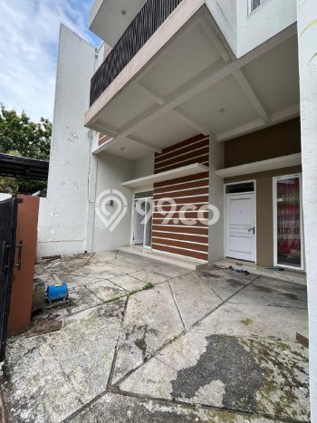 Dijual Cepat Rumah Bagus Siap Huni LB 180m2 di Lowokwaru, Malang Dijual Cepat Rumah Bagus Siap Huni LB 180m2 di Lowokwaru, Malang