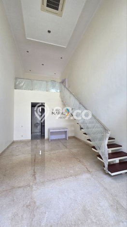 NEW LISTING! Rumah Premium di Klojen, LT 1558m2m² LB 1500m2m² NEW LISTING! Rumah Premium di Klojen, LT 1558m2m² LB 1500m2m²