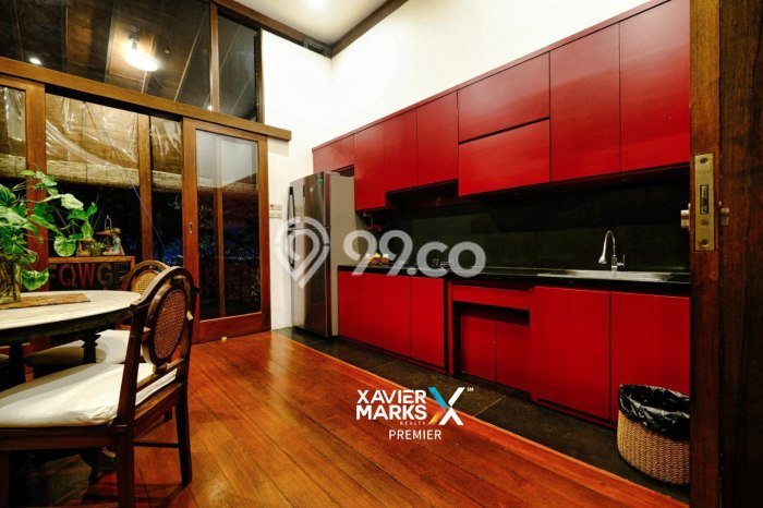 LOKASI TERBAIK! Vila Kawasan Batu, Luas 2169m2m², Area Premium dengan akses bagus LOKASI TERBAIK! Vila Kawasan Batu, Luas 2169m2m², Area Premium dengan akses bagus