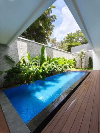 Hunian Elit LB 654m2 Siap Pakai Desain Elegan di Sektor 8 - Bintaro, Tangerang Selatan Hunian Elit LB 654m2 Siap Pakai Desain Elegan di Sektor 8 - Bintaro, Tangerang Selatan