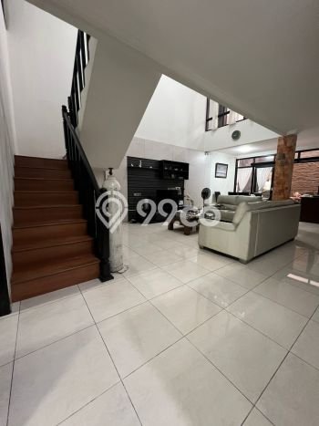 Jual Rumah Bagus Siap Huni LB 354m2 di Cakung, Jakarta Timur Jual Rumah Bagus Siap Huni LB 354m2 di Cakung, Jakarta Timur