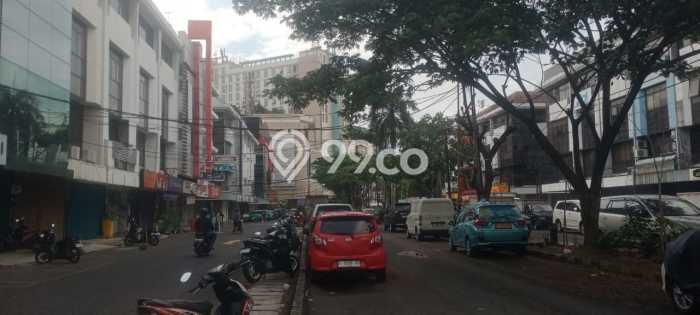 KEUNTUNGAN BERLIPAT! Ruko di , Luas 340m2m², Posisi Mainroad KEUNTUNGAN BERLIPAT! Ruko di , Luas 340m2m², Posisi Mainroad