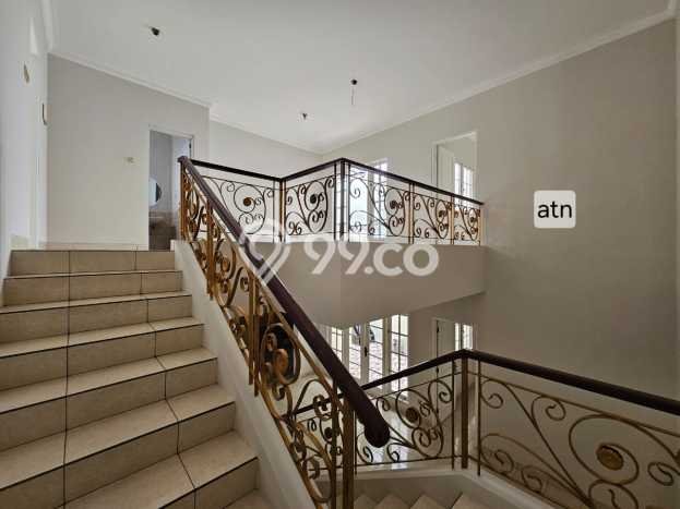 For Sale! Premium House LT 200m2 Desain Elegan di Cibubur For Sale! Premium House LT 200m2 Desain Elegan di Cibubur