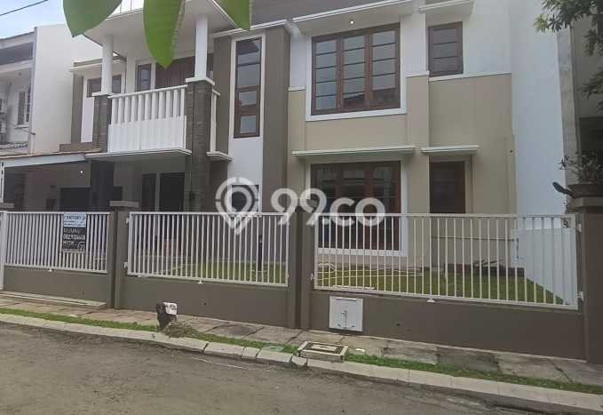 Rumah Eksklusif Best Area di Jakarta Timur, DKI Jakarta Rumah Eksklusif Best Area di Jakarta Timur, DKI Jakarta